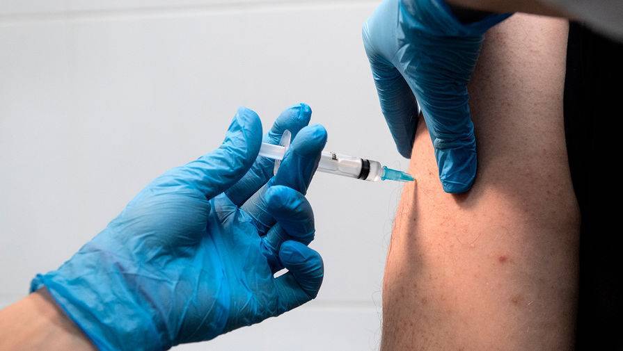 Американский регулятор зафиксировал аллергическую реакцию на вакцину Pfizer
