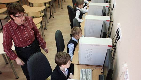 Когда все школы Крыма будут подключены к интернету - Минобразования РК