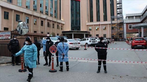 В Турции в больнице с больными на COVID-19 взорвался кислородный аппарат, не менее 8 погибших