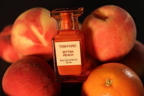 Wanted: персиковый аромат Bitter Peach, Tom Ford