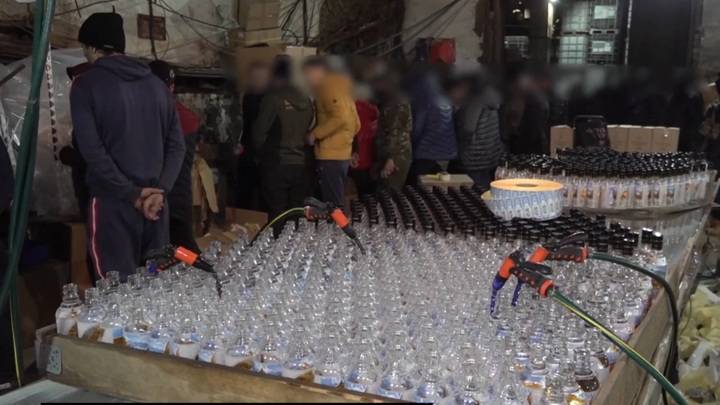 Масштабное производство поддельной водки накрыли под Переславлем