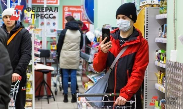 Томские власти: ношение масок помогло избежать эпидемии COVID в регионе