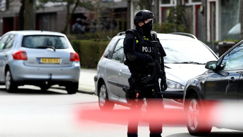 Два человека пострадали при нападении с ножом в Нидерландах