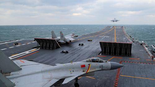 Вслед за США КНР провели свою демонстрацию военно-морской силы