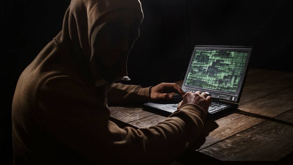 Очередного компьютерного пирата поймали в Астрахани