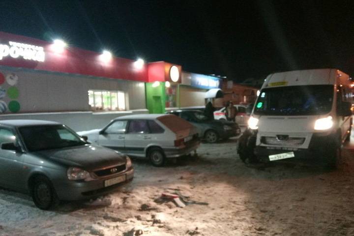 В Йошкар-Оле произошло ДТП с участием пяти автомашин