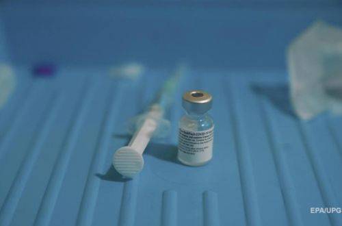 Украина надеется получить вакцину от коронавируса с помощью Польши