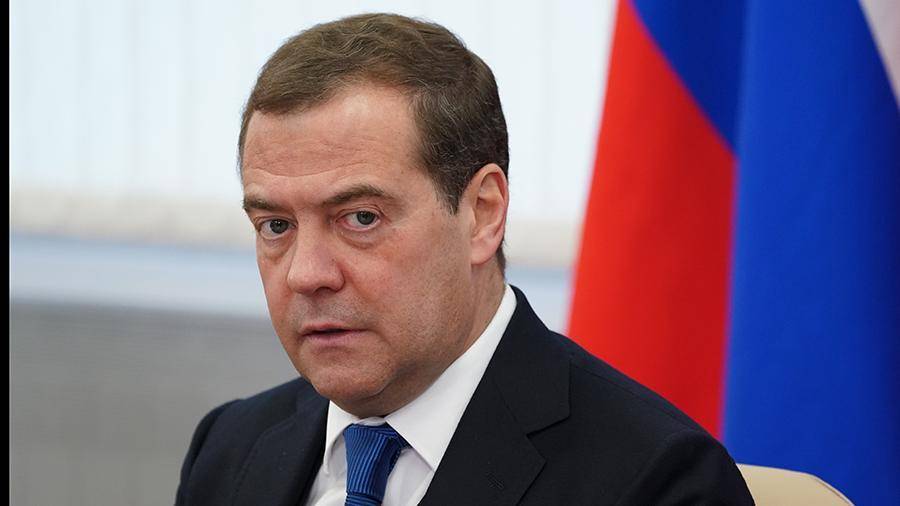 Медведев рассказал о соглашениях с рядом стран по вакцине от COVID-19