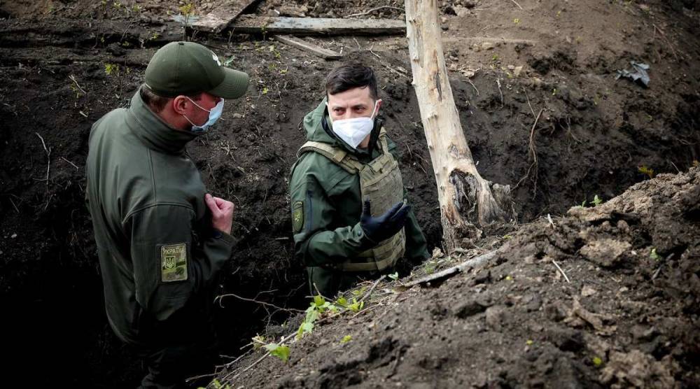 Зеленский продолжает самопиар на потерянном для Украины Донбассе