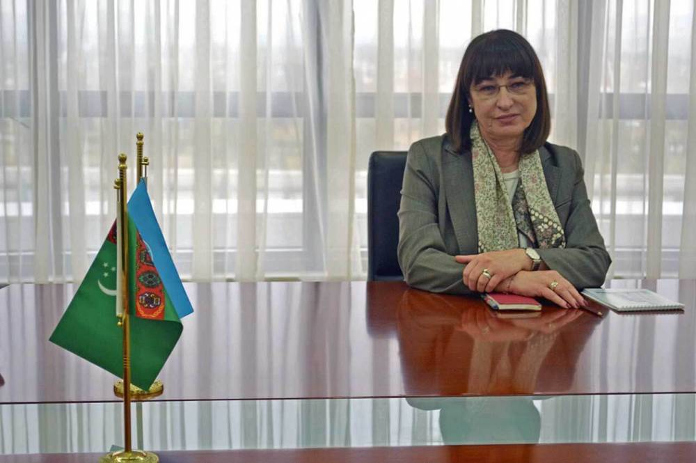 Главы ашхабадских офисов ООН Елена Панова и ВОЗ Паулина Карвовска завершают работу в Туркменистане