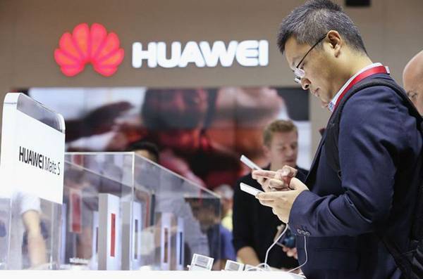 США запретили Украине использовать оборудования Huawei