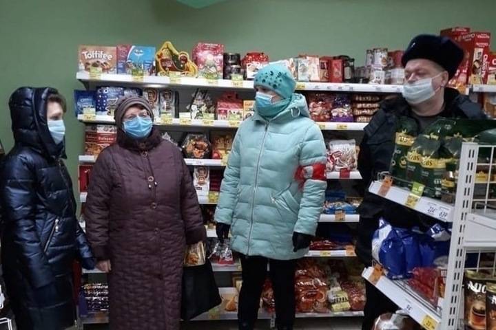 В Рязанской области проверили соблюдение масочного режима в магазинах