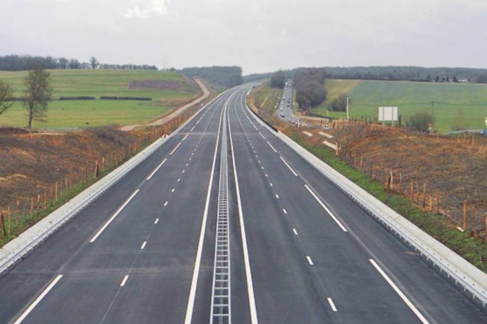 На 30-ю годовщину Независимости в Украине построят самую длинную дорогу, которая соединит запад и восток (видео)