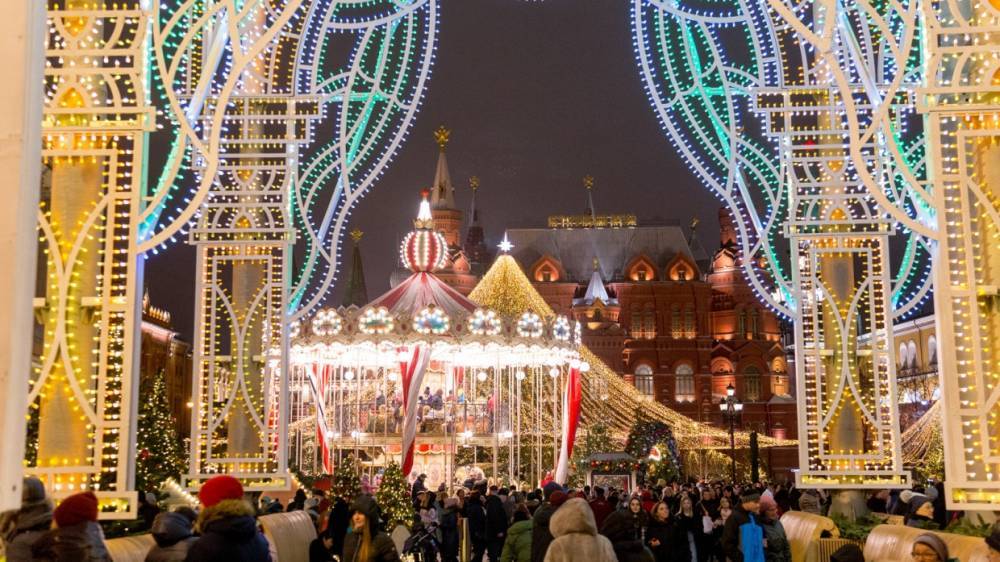 Предпраздничный день 31 декабря объявили в Москве выходным