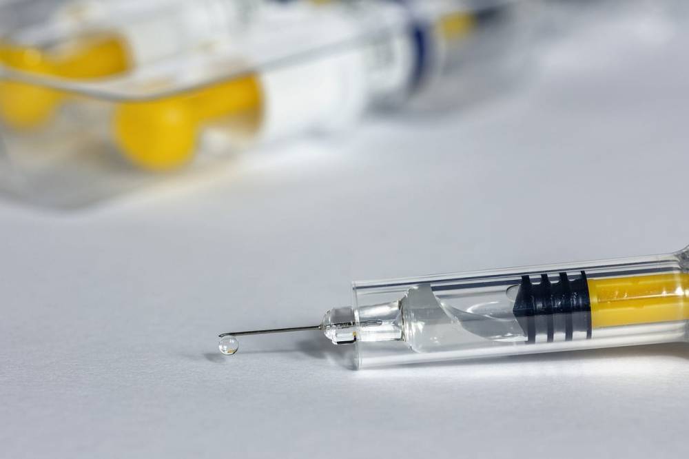 Новые случаи аллергической реакции на вакцину от COVID-19 выявили в США - Cursorinfo: главные новости Израиля