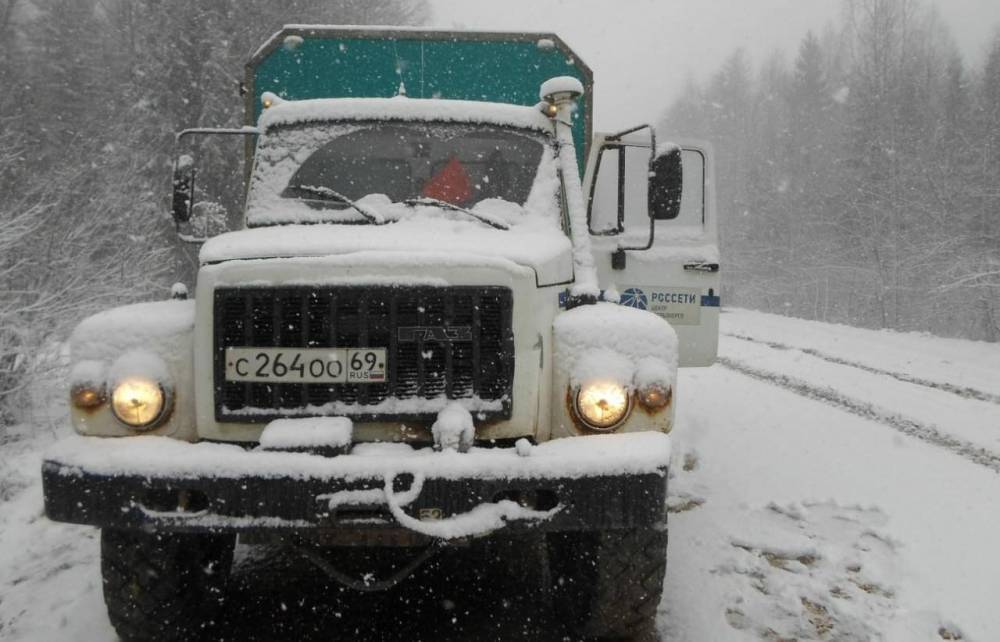 «Россети Центр Тверьэнерго» ввели режим повышенной готовности в связи с надвигающимся на Тверскую область снегопадом