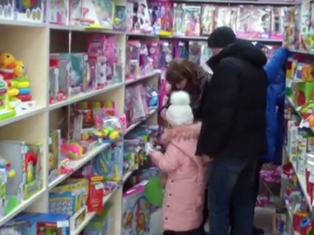 Онкология, аллергия и ожоги: Минздрав обратился к украинцам с предупреждением - детские игрушки могут быть опасны