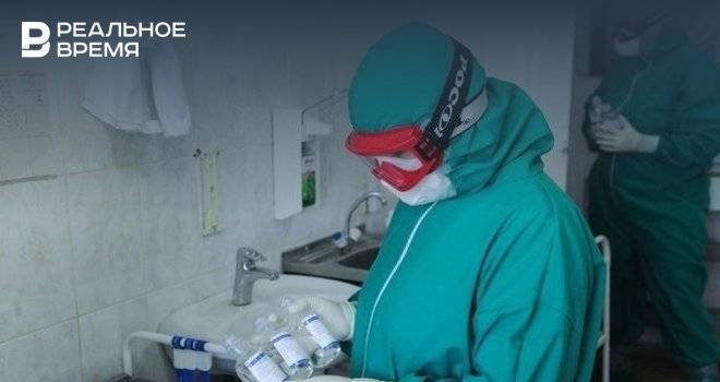 В центре Гамалеи заявили, что политика в сотрудничестве по вакцине от коронавируса ушла на второй план