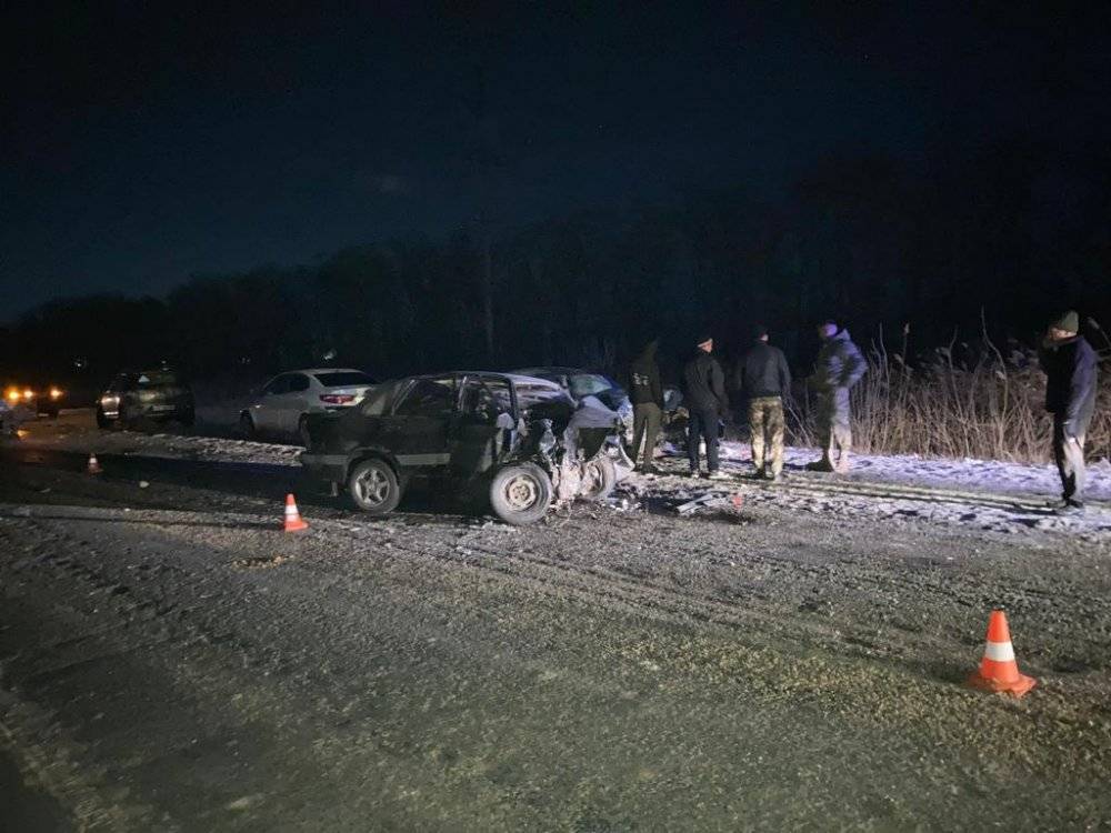 Чудом пять человек выжили в ДТП в Ростовской области