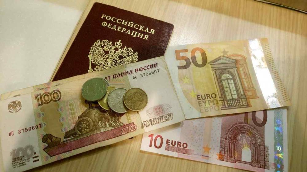 Эксперты прогнозируют укрепление рубля в 2021 году