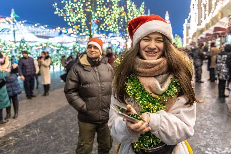 Все регионы России сделали 31 декабря выходным