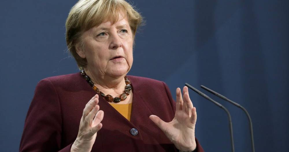 Меркель не оставила мечту проехать через Россию по Транссибу
