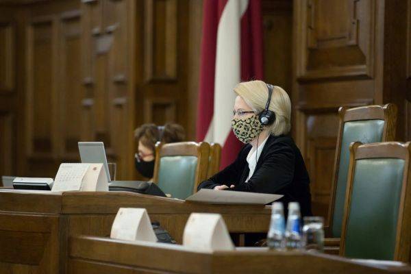 В Латвии снова начали сбор подписей за роспуск парламента