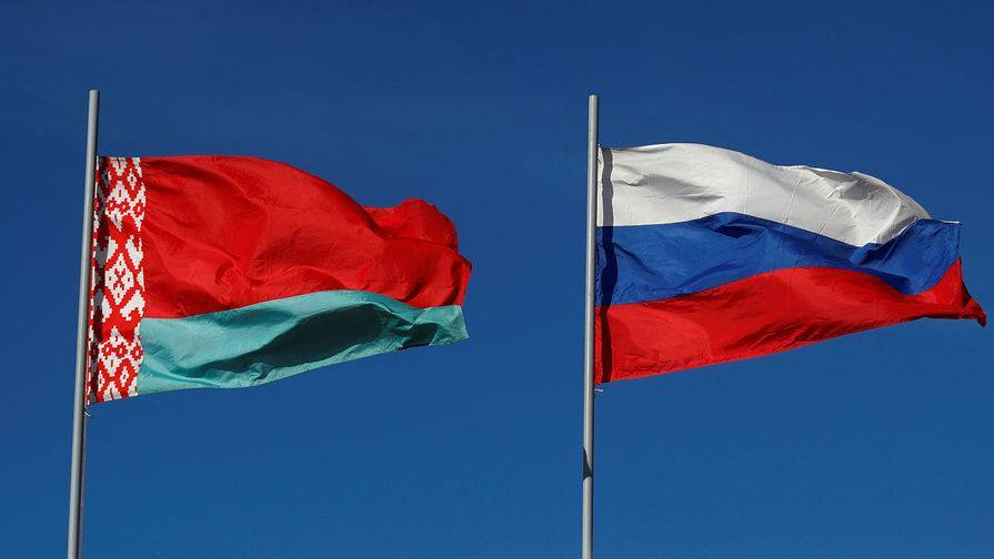 Москва и Минск договорились о поставках нефти и газа в 2021 году