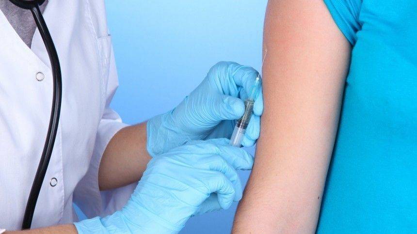 В Германии пациентам вкололи пятикратную дозу вакцины Pfizer