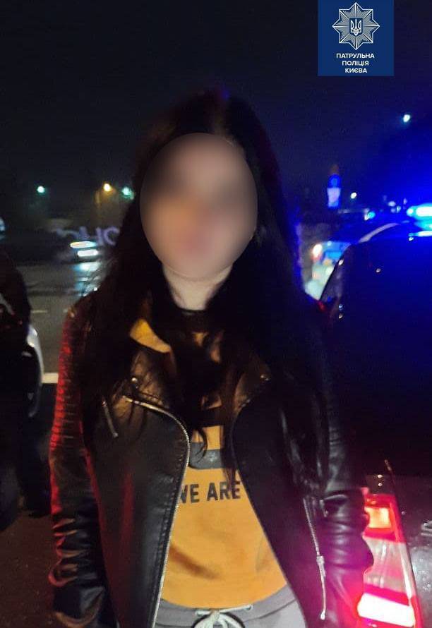 В Киеве пьяная девушка во время свидания угнала автомобиль парня