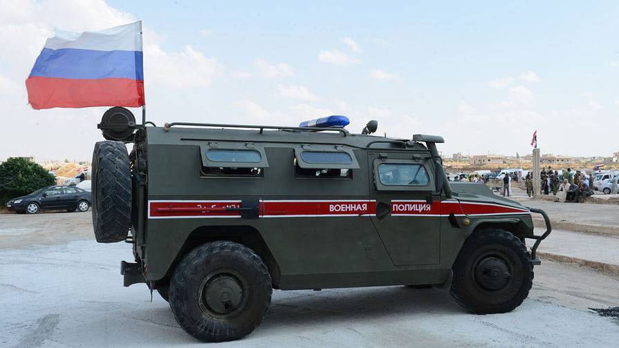 Трое российских военных госпитализированы после обстрела БТР в Сирии