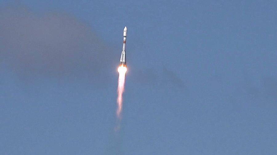 Ракета «Союз-2» со спутниками «Гонец» и аппаратом Минобороны стартовала с Плесецка