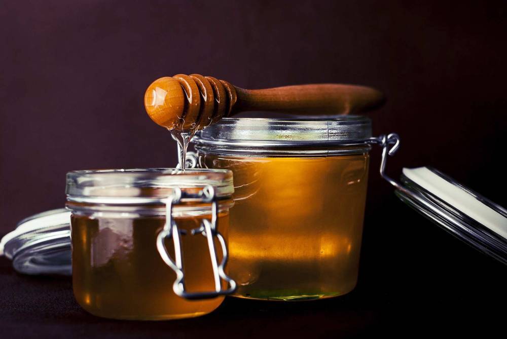 Учёные из Пакистана: Употребление мёда и чёрного тмина помогает при борьбе с COVID-19
