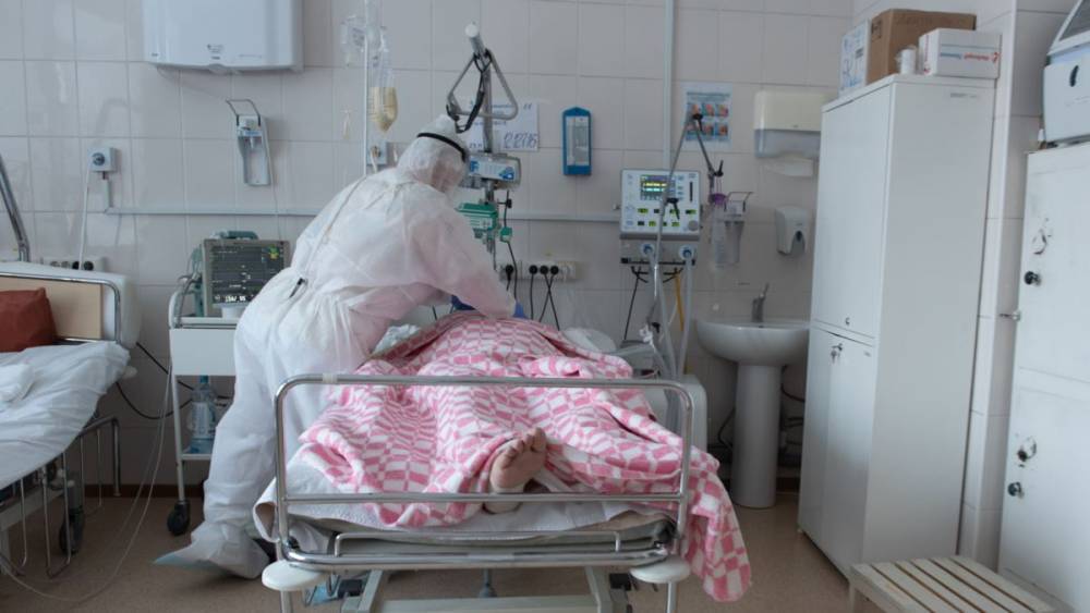 В России впервые выявили более 28 тысяч случаев COVID-19 за сутки