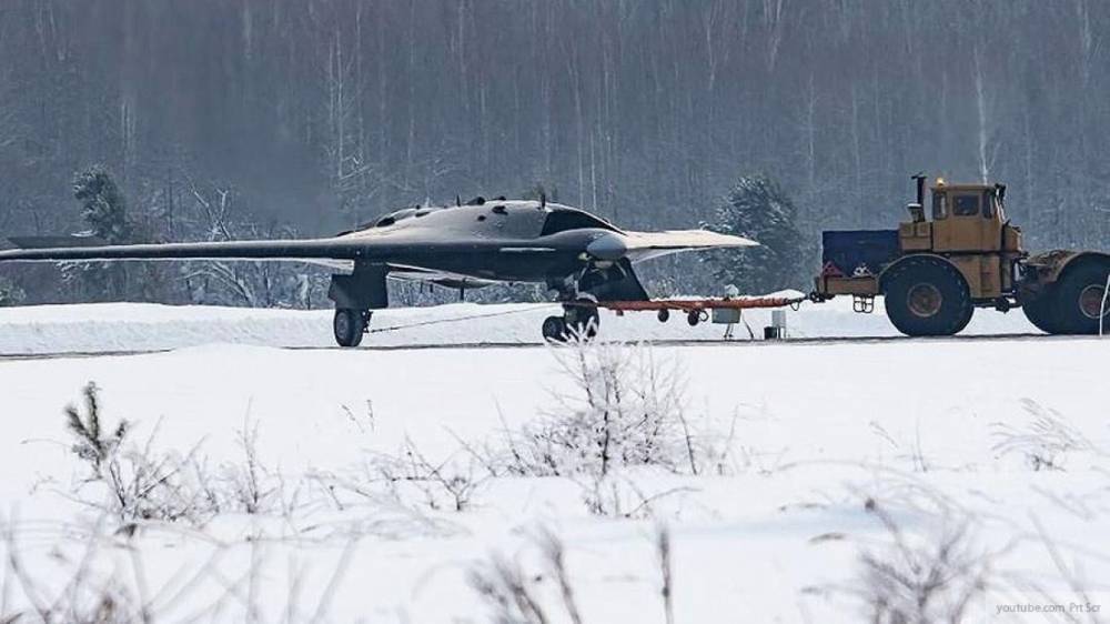 Обозреватели из США оценили способности российского дрона "Охотник"