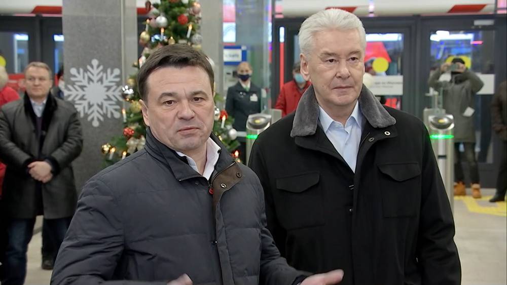 Собянин и Воробьев открыли после реконструкции пригородный вокзал на станции "Подольск" МЦД-2