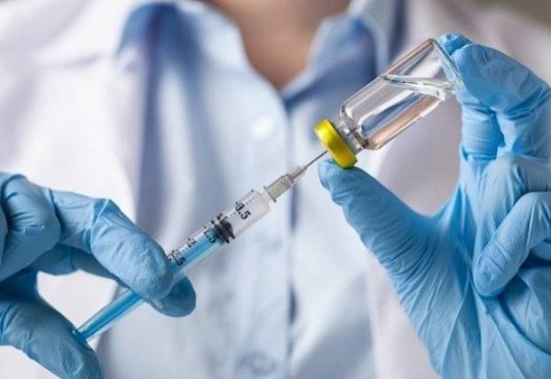 Украина ускорила доступ к вакцине от COVID-19
