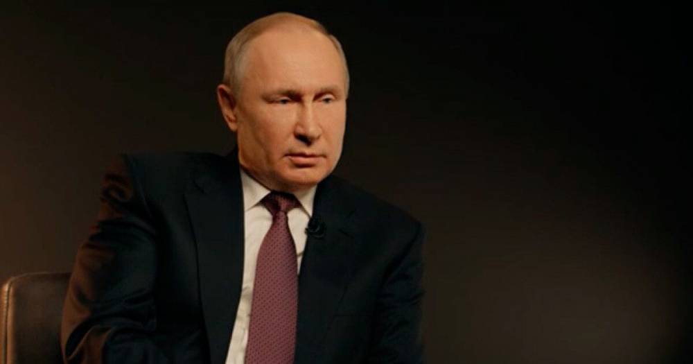 Сорвать гайки. Путин подписал пакет диктаторских законов: что изменится для РФ