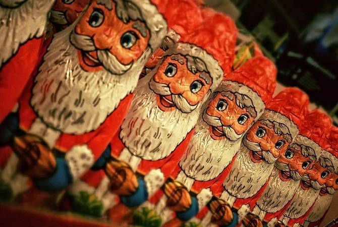 В Минздраве попросили не покупать детям новогодние сладости