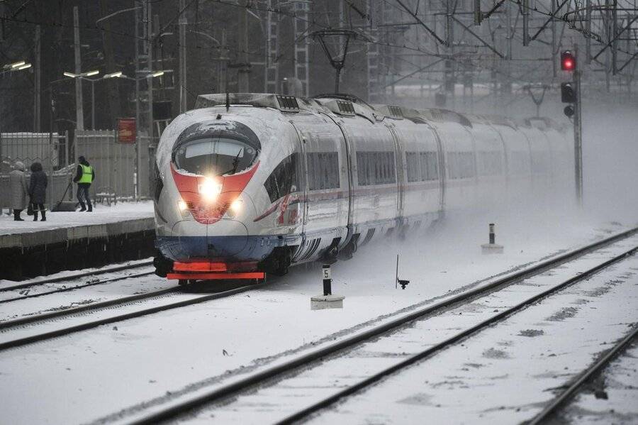 Ледяной дождь в столице не повлиял на график поездов