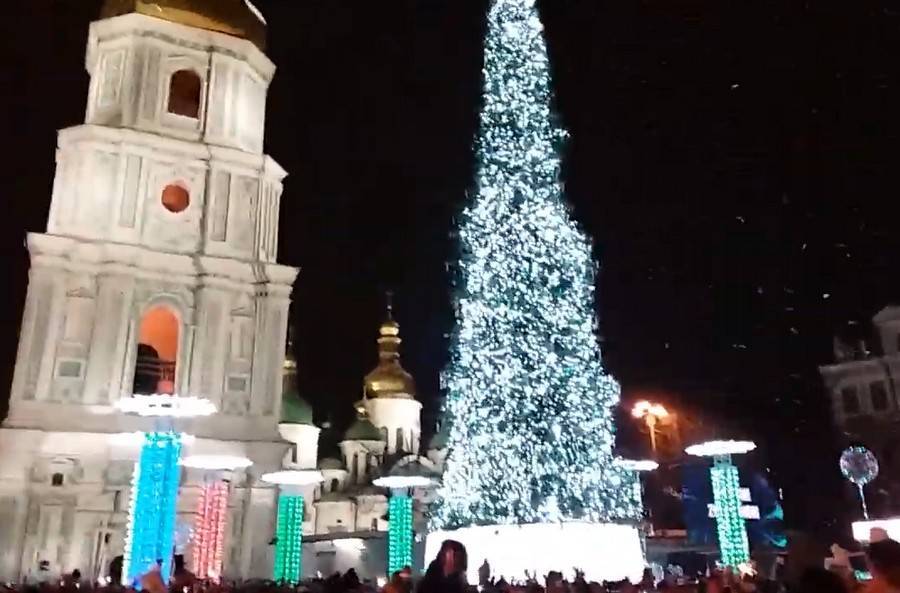 На главную елку в Киеве могут и не пустить: в полиции рассказали, как будут работать в праздники