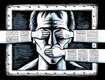 Цензура в рунете? Путин призвал распространить нормы в сети