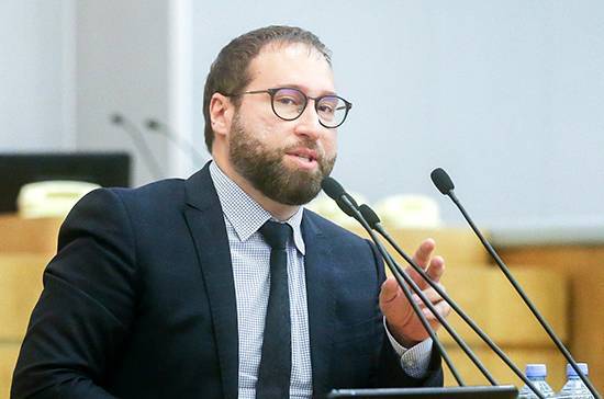 Депутат предложил способ защиты персональных данных россиян от третьих лиц