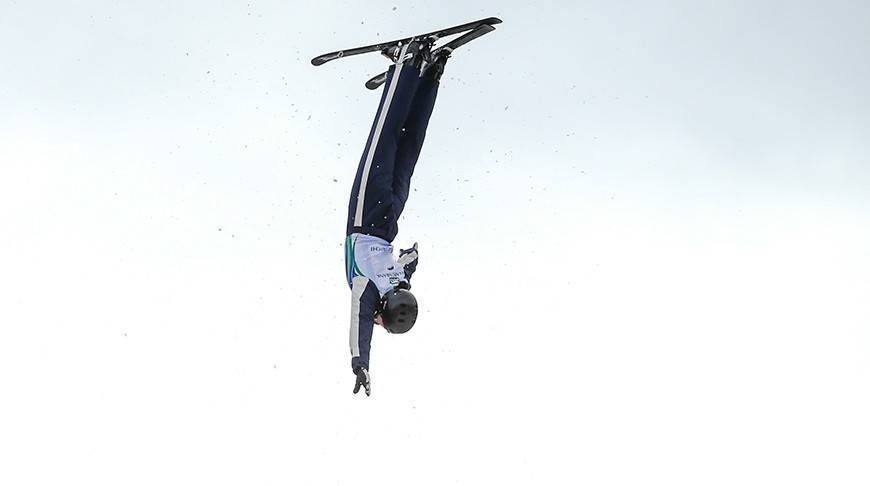 Австралийка Лора Пилл выиграла золото этапа Кубка мира по лыжной акробатике