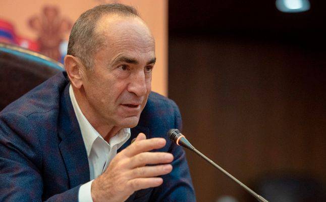 Роберт Кочарян: Интеграция с Россией снимет с Армении «риск второго удара»