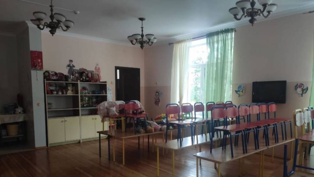 В Кемеровском новом детском саду обвалился потолок