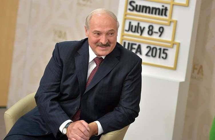 Политолог Виталий Третьяков рассказал, что спасло Александра Лукашенко от отставки до или сразу после Нового года
