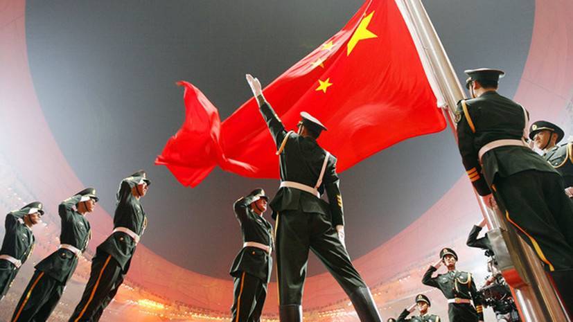 «Курс на обострение»: почему глава Нацразведки США назвал КНР главной угрозой со времён Второй мировой войны