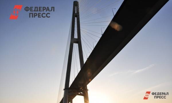Мост на остров Русский открыт для проезда транспорта