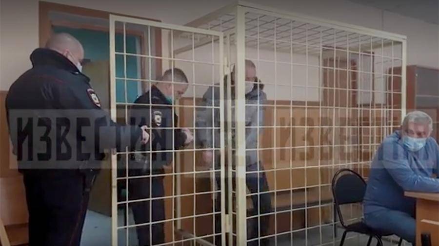 Суд арестовал всех подозреваемых в убийстве семьи в Волоколамске